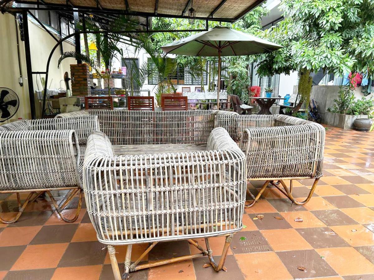 Eco Lodge